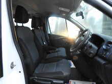 Vauxhall Vivaro CDTi 2900 BiTurbo ecoFLEX 