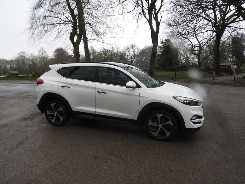 Hyundai TUCSON CRDi Premium SE - U5892