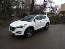 Hyundai TUCSON CRDi Premium SE 