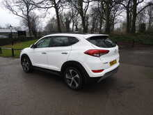 Hyundai TUCSON CRDi Premium SE 