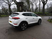 Hyundai TUCSON CRDi Premium SE 