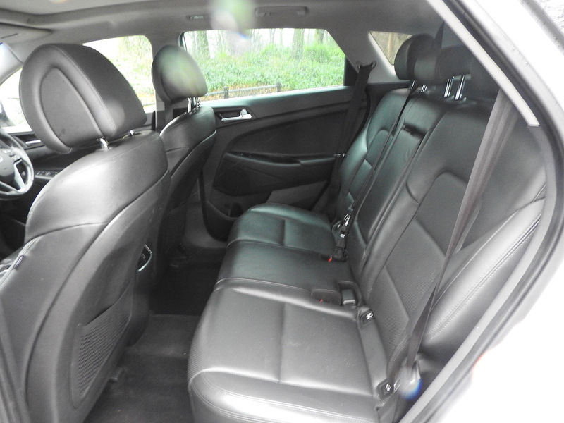 Hyundai TUCSON CRDi Premium SE - U5892