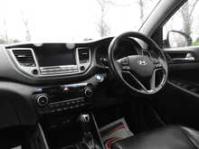 Hyundai TUCSON CRDi Premium SE 