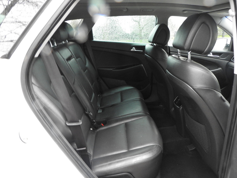 Hyundai TUCSON CRDi Premium SE - U5892