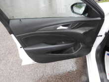 Vauxhall Insignia Turbo D SE Nav 