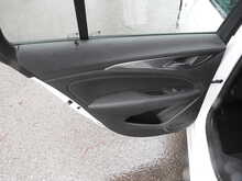 Vauxhall Insignia Turbo D SE Nav 