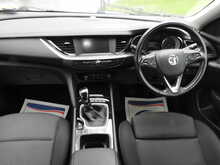 Vauxhall Insignia Turbo D SE Nav 
