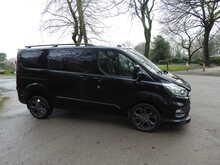 Ford Transit Custom 320 EcoBlue Limited 