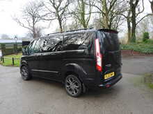 Ford Transit Custom 320 EcoBlue Limited 