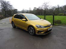 Volkswagen Golf TSI EVO R-Line 