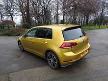Volkswagen Golf TSI EVO R-Line 