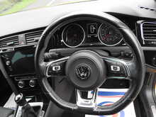 Volkswagen Golf TSI EVO R-Line 