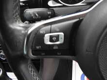 Volkswagen Golf TSI EVO R-Line 