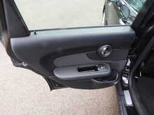 MINI Clubman Cooper D 