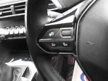 Peugeot 3008 PureTech Allure 