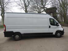 Peugeot Boxer BlueHDi 335 Professional 