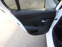 Peugeot 208 PureTech Allure Premium 