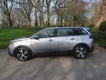 Peugeot 5008 BlueHDi Active 