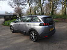Peugeot 5008 BlueHDi Active 