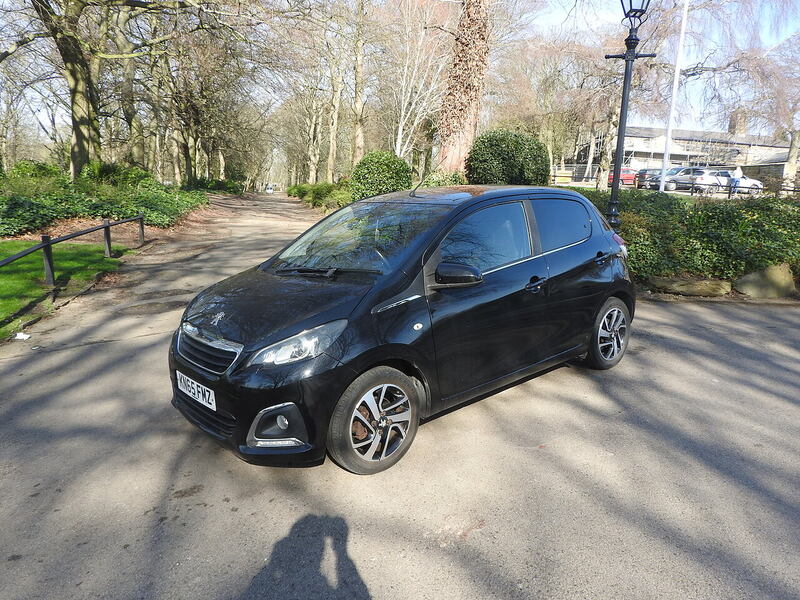 Peugeot 108 PureTech Allure - U6005
