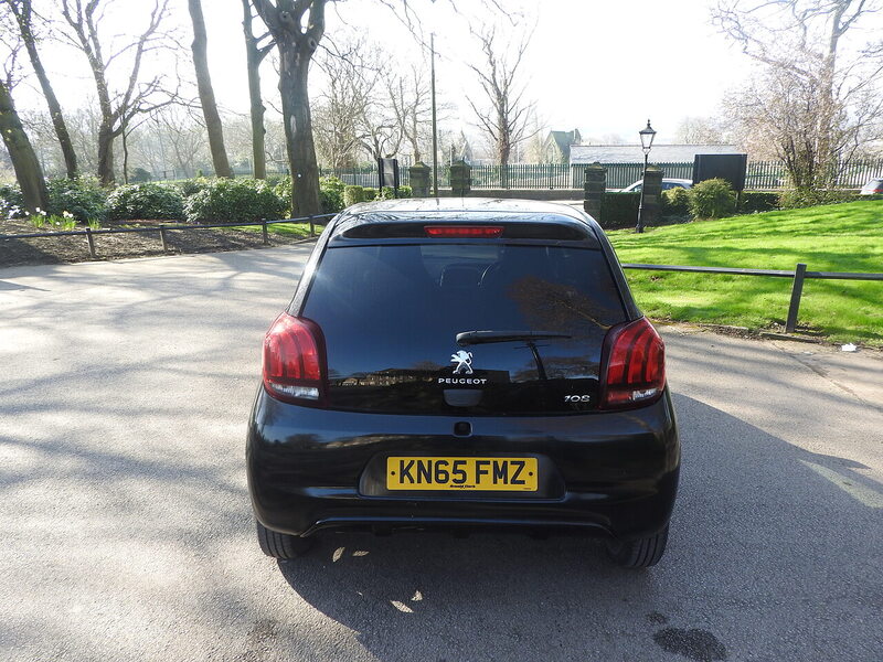 Peugeot 108 PureTech Allure - U6005