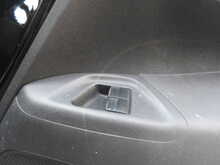 Peugeot 108 PureTech Allure 