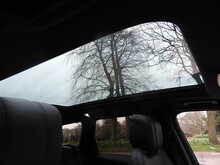 Land Rover Range Rover Sport SD V6 HSE 