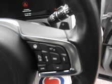 Jaguar E-PACE D180 R-Dynamic HSE 