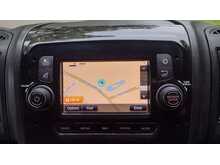 Peugeot Boxer 2.2 BlueHDi 335 Professional Panel Van 5dr Diesel Manual L3 H2 Euro 6 (s/s) (140 ps) 