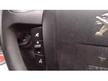 Peugeot Boxer 2.2 BlueHDi 335 Professional Panel Van 5dr Diesel Manual L3 H2 Euro 6 (s/s) (140 ps) 