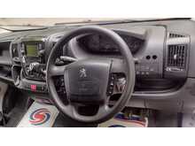 Peugeot Boxer 2.2 BlueHDi 335 Professional Panel Van 5dr Diesel Manual L3 H2 Euro 6 (s/s) (140 ps) 