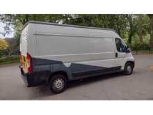 Peugeot Boxer 2.2 BlueHDi 335 Professional Panel Van 5dr Diesel Manual L3 H2 Euro 6 (s/s) (140 ps) 