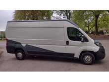 Peugeot Boxer 2.2 BlueHDi 335 Professional Panel Van 5dr Diesel Manual L3 H2 Euro 6 (s/s) (140 ps) 