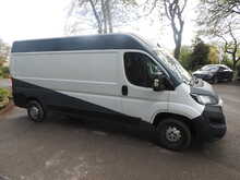 Peugeot Boxer BlueHDi 335 Professional 