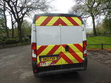 Peugeot Boxer BlueHDi 335 Professional 