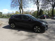 Nissan Qashqai DIG-T Tekna 