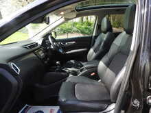 Nissan Qashqai DIG-T Tekna 