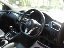 Nissan Qashqai DIG-T Tekna 