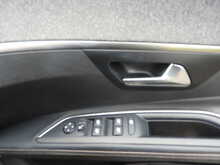 Peugeot 5008 BlueHDi GT Line 