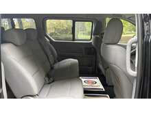 Hyundai i800 2.5 CRDi SE MPV 5dr Diesel Auto Euro 6 (170 ps) 