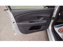Dacia Sandero Stepway TCe Essential 