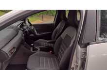 Dacia Sandero Stepway TCe Essential 