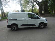 Toyota PROACE CITY 1.5 BlueHDi Active Short Panel Van 5dr Diesel Manual SWB Euro 6 (s/s) (100 bhp) 