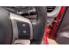Toyota Yaris Dual VVT-i Icon 