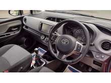 Toyota Yaris Dual VVT-i Icon 