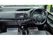 Toyota Yaris Dual VVT-i Icon 