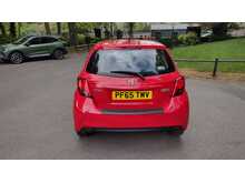 Toyota Yaris Dual VVT-i Icon 