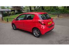 Toyota Yaris Dual VVT-i Icon 