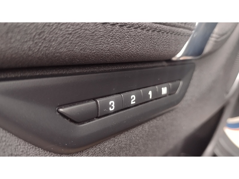 Land Rover Discovery Sport D180 MHEV SE - U6095