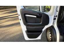Citroen Relay BlueHDi 35 Enterprise 2.2 BlueHDi 35 Enterprise Panel Van 5dr Diesel Manual L4 High Roof Euro 6 (s/s 
